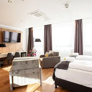 Elens Hotel BRE