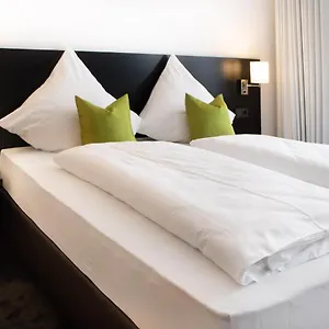 Swf Hotel
